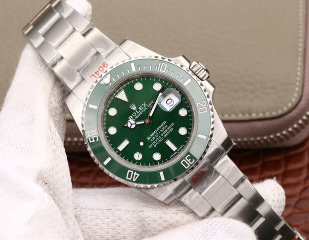 Hottest Rolex, Omega, Breitling Luxury Replica Watches